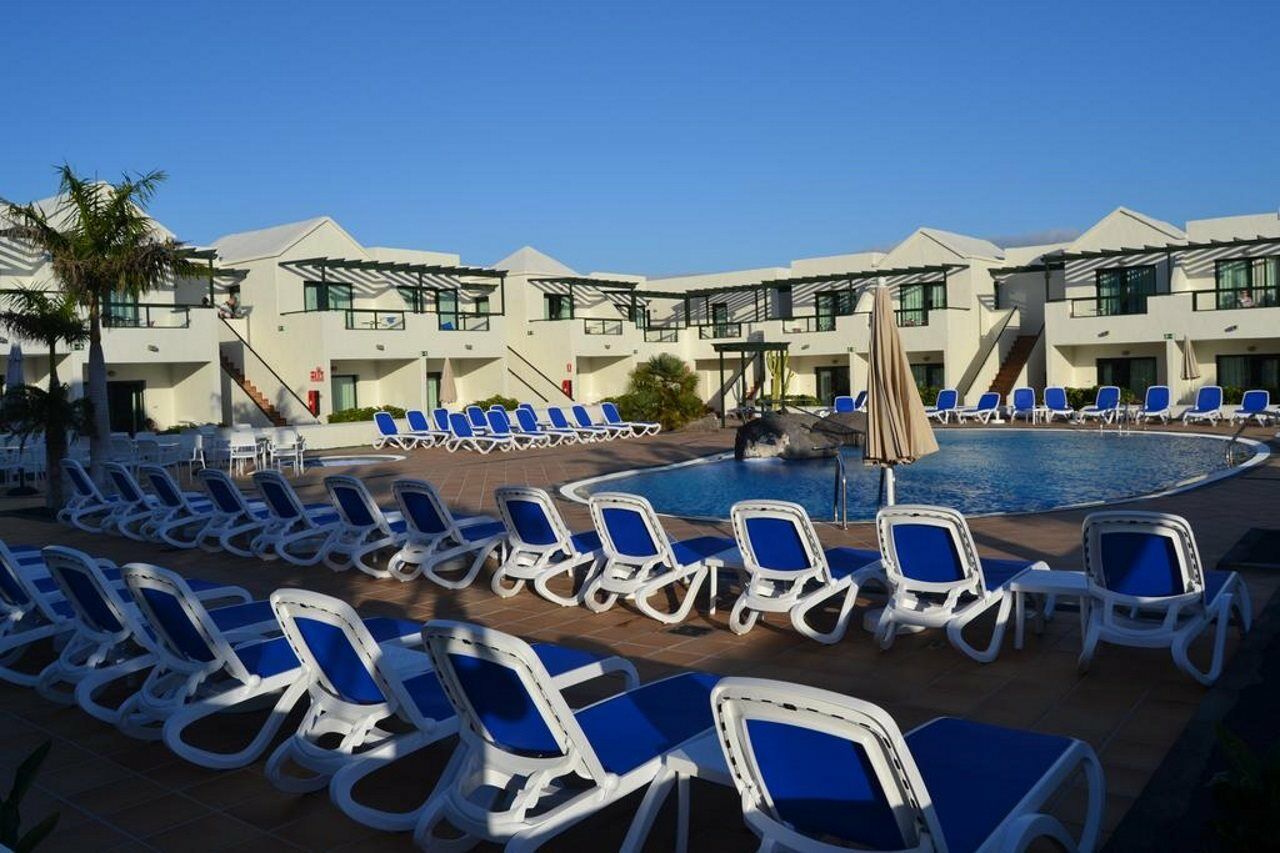 Hotel Pocillos Playa Puerto del Carmen  Exterior foto